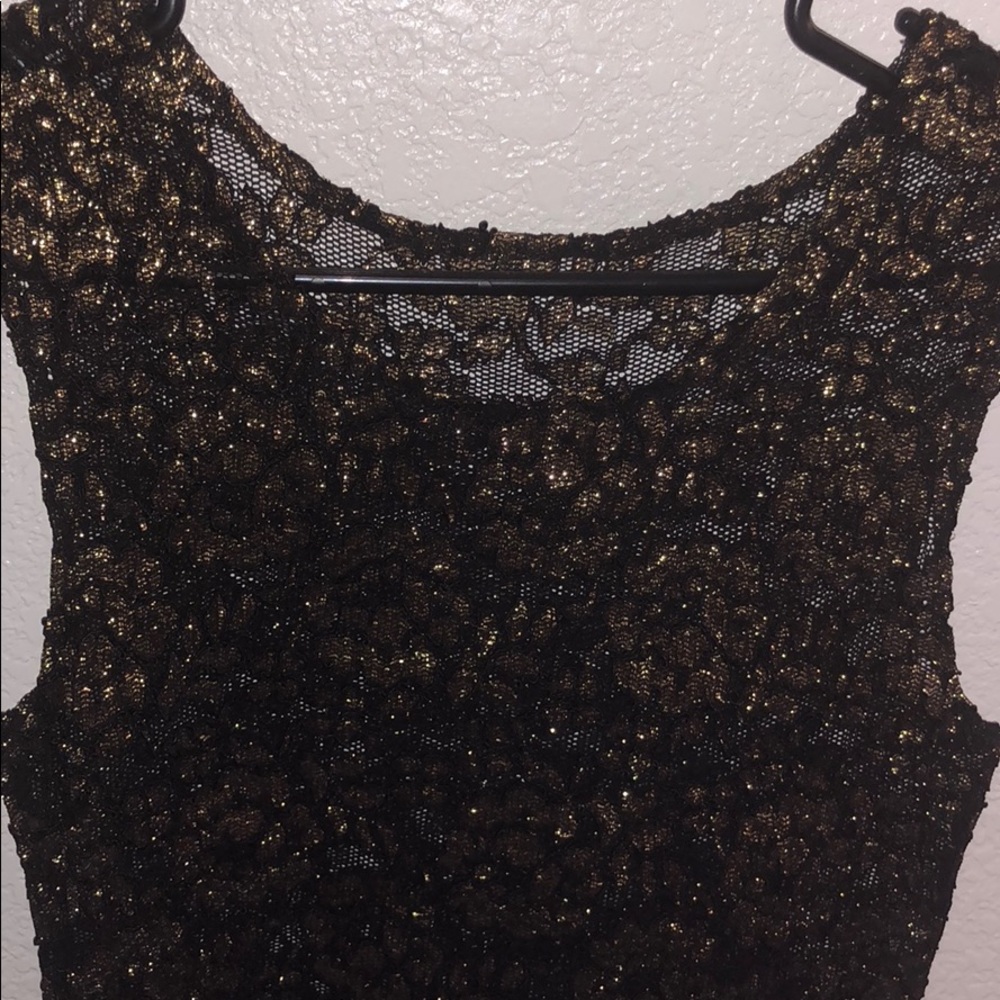 LACE VINTAGE ROSE T- SHIRT - Picture 2 of 4